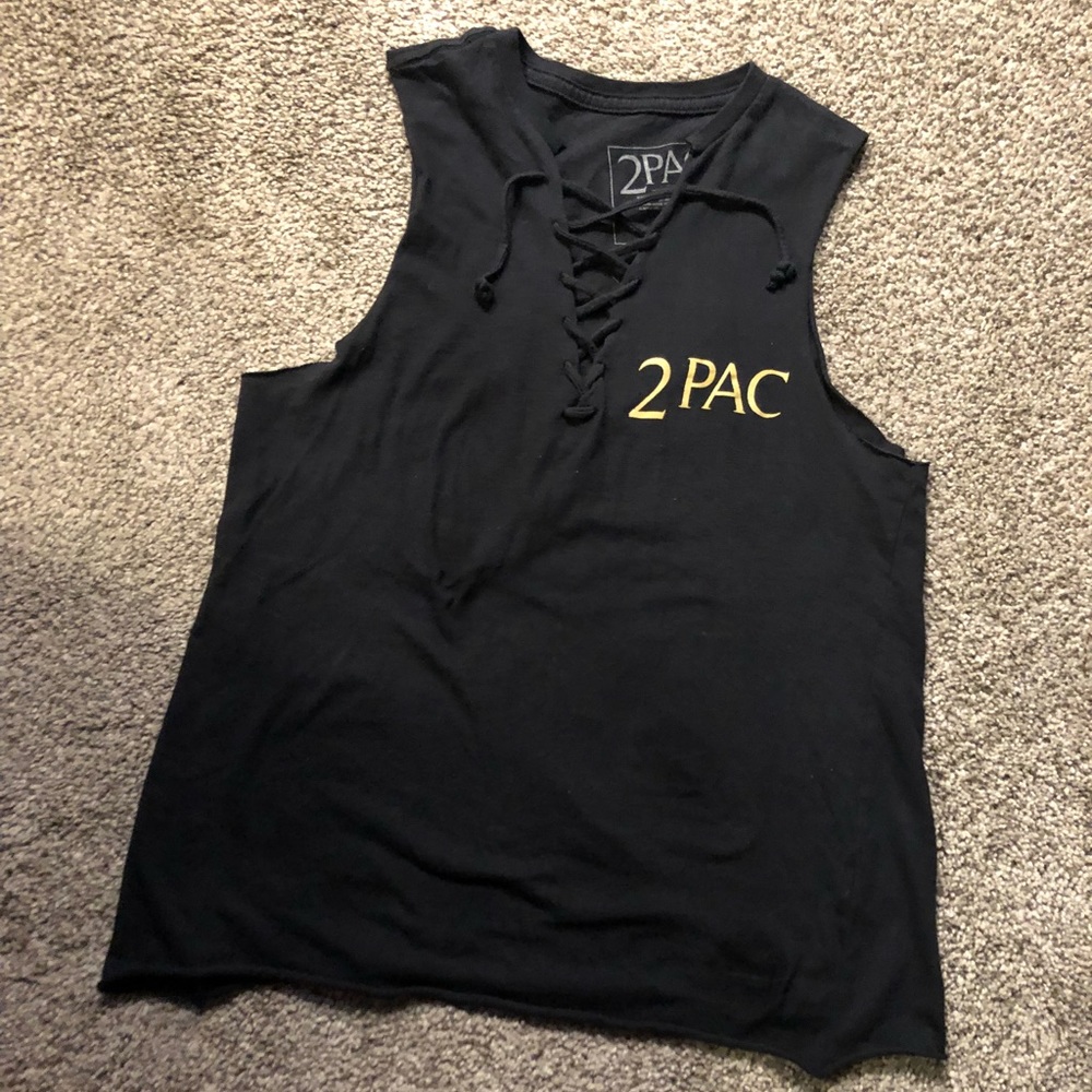 2pac cute shirt XS